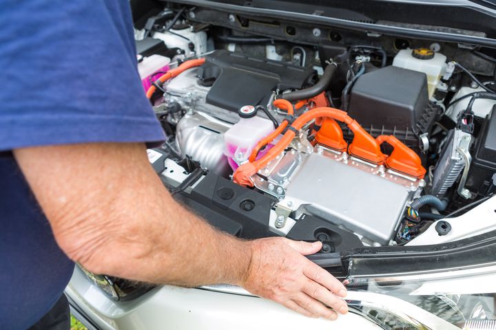 Hybrid Maintenance In Yakima, Washington Hybrid Maintenance In Yakima, Washington